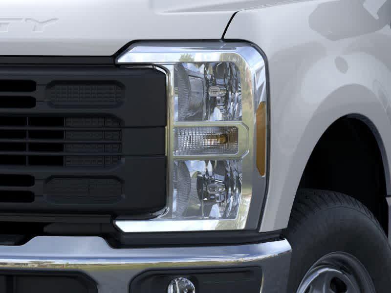 new 2024 Ford F-250 car, priced at $45,331