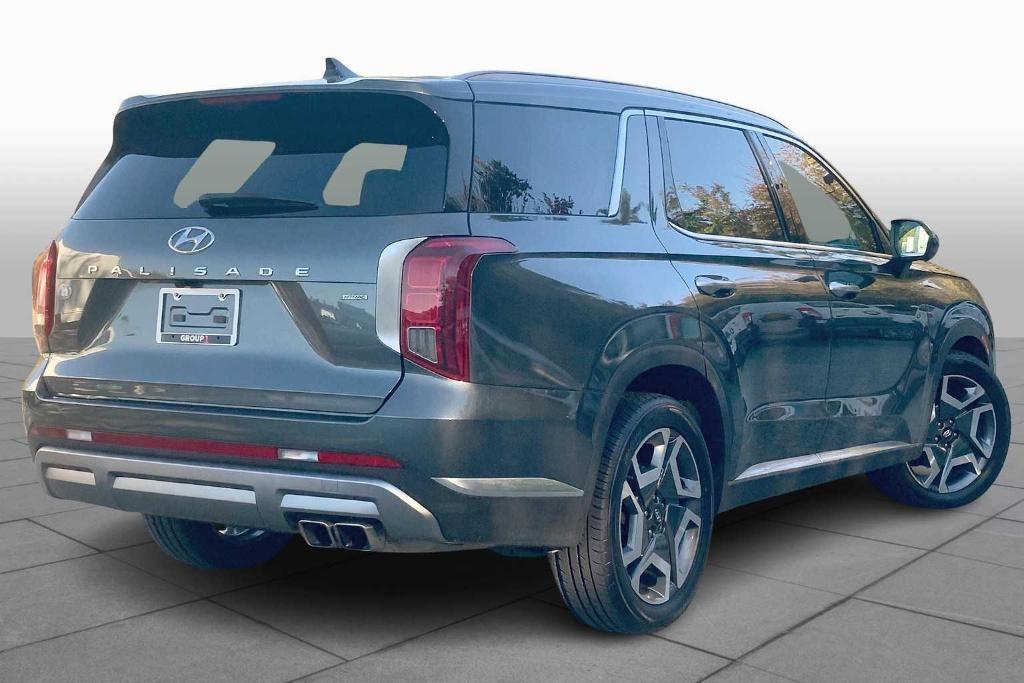 used 2024 Hyundai Palisade car, priced at $39,941
