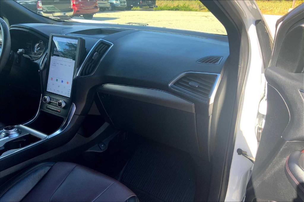 used 2022 Ford Edge car, priced at $27,705