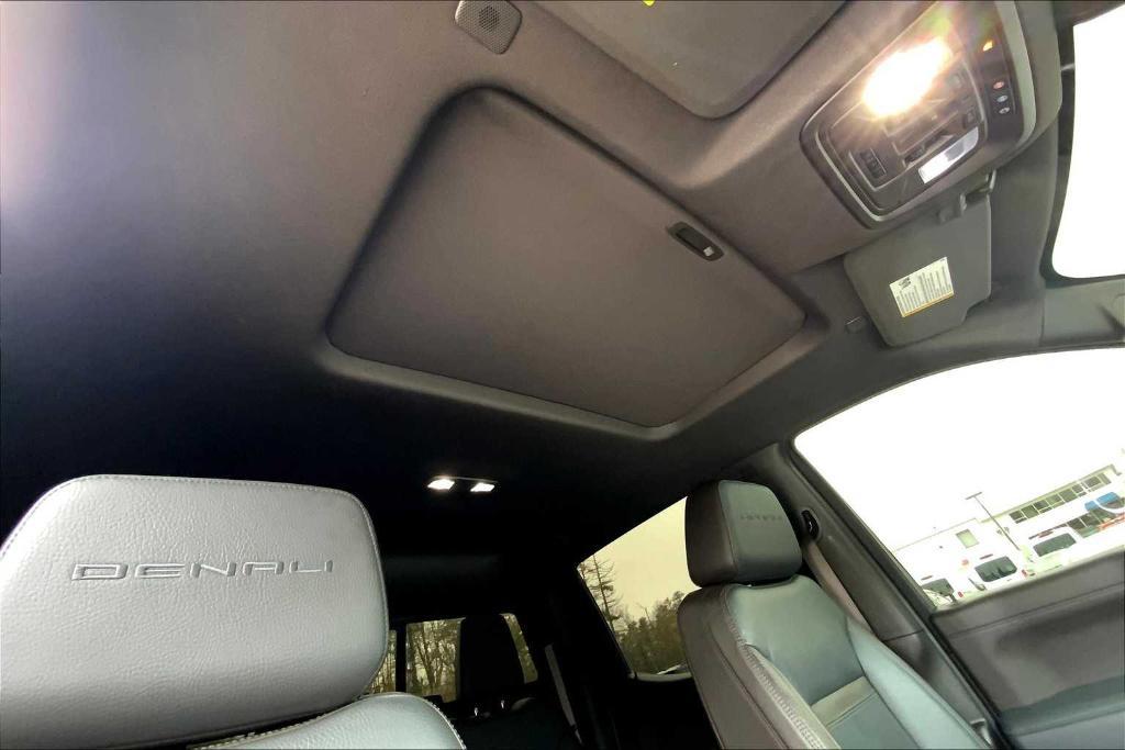 used 2021 GMC Sierra 1500 car, priced at $41,415