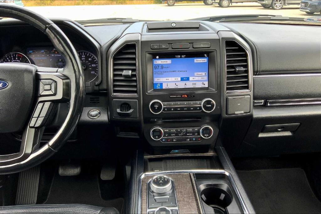 used 2018 Ford Expedition car, priced at $23,786