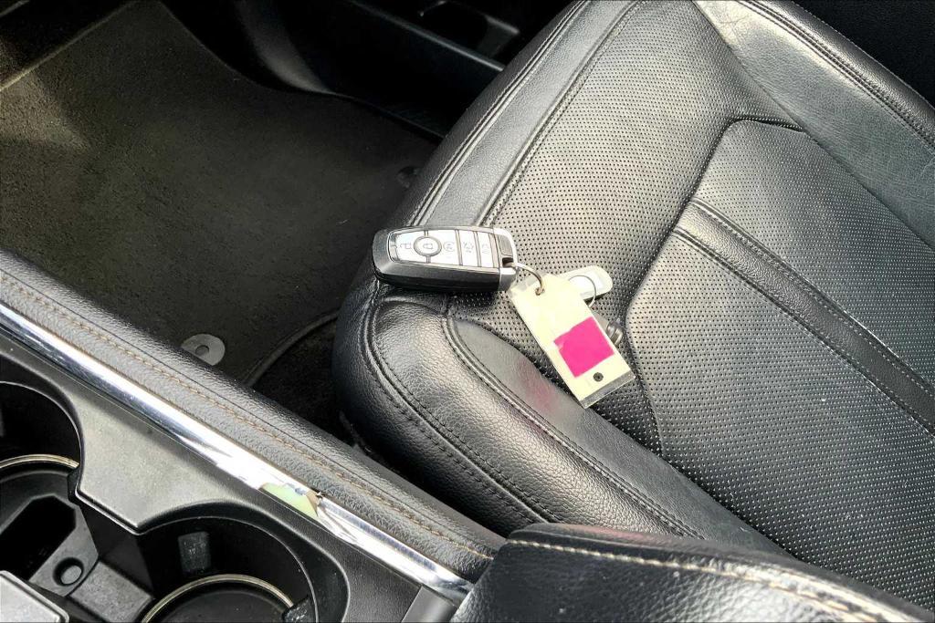 used 2018 Ford Expedition car, priced at $23,786