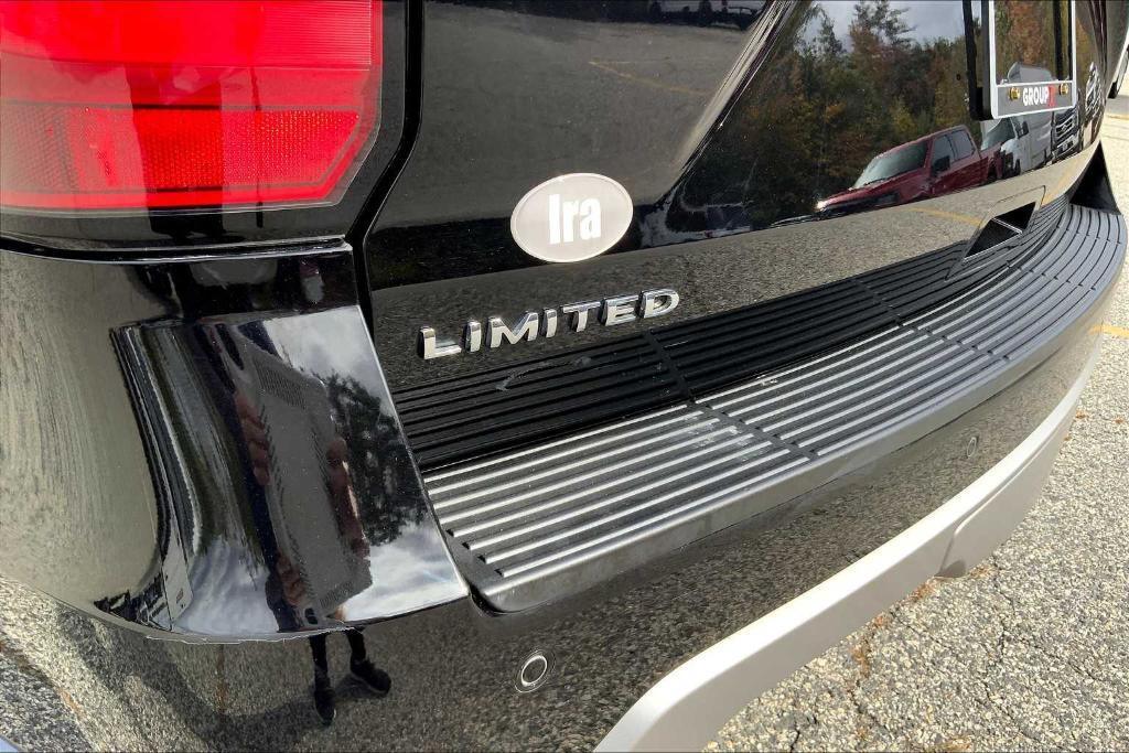 used 2018 Ford Expedition car, priced at $23,786