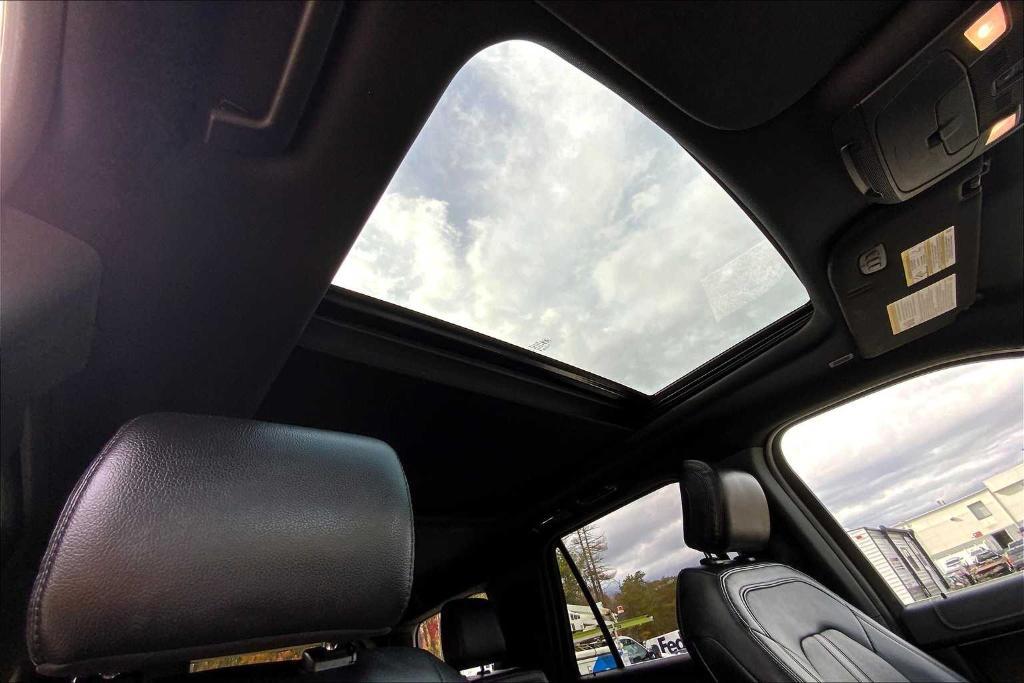 used 2018 Ford Expedition car, priced at $23,786