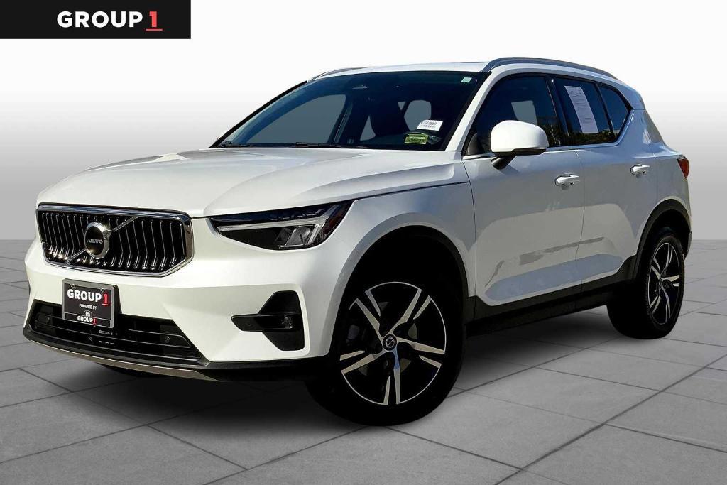 used 2023 Volvo XC40 car, priced at $29,718