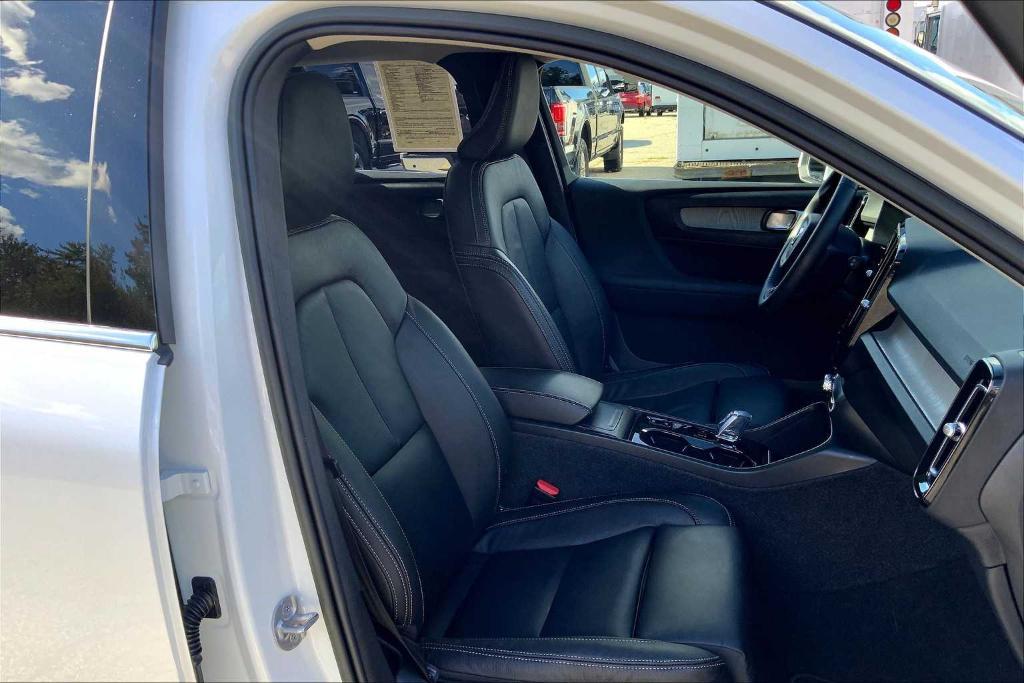 used 2023 Volvo XC40 car, priced at $29,718