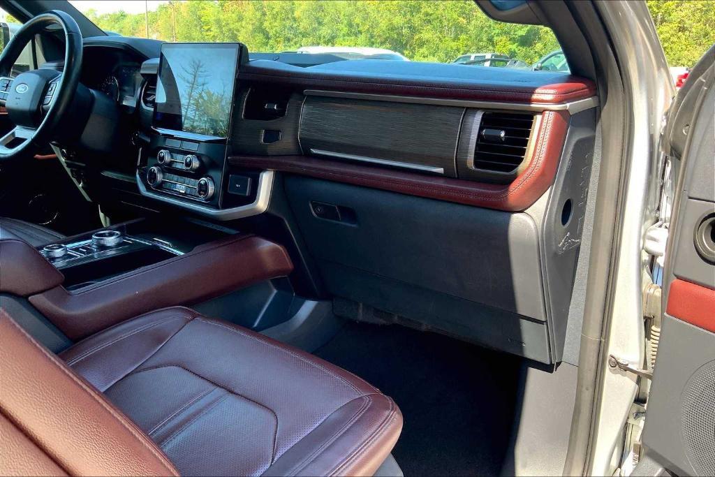 used 2023 Ford Expedition car, priced at $44,833