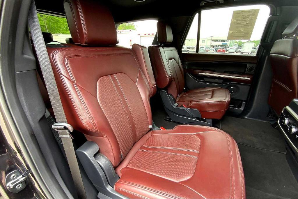 used 2024 Ford Expedition car, priced at $51,822