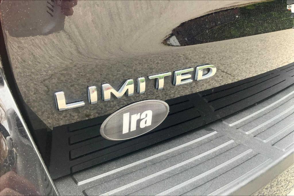 used 2024 Ford Expedition car, priced at $51,822