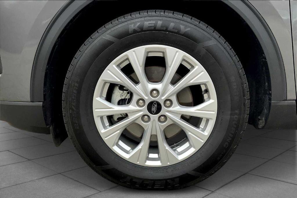 used 2024 Ford Escape car, priced at $21,997