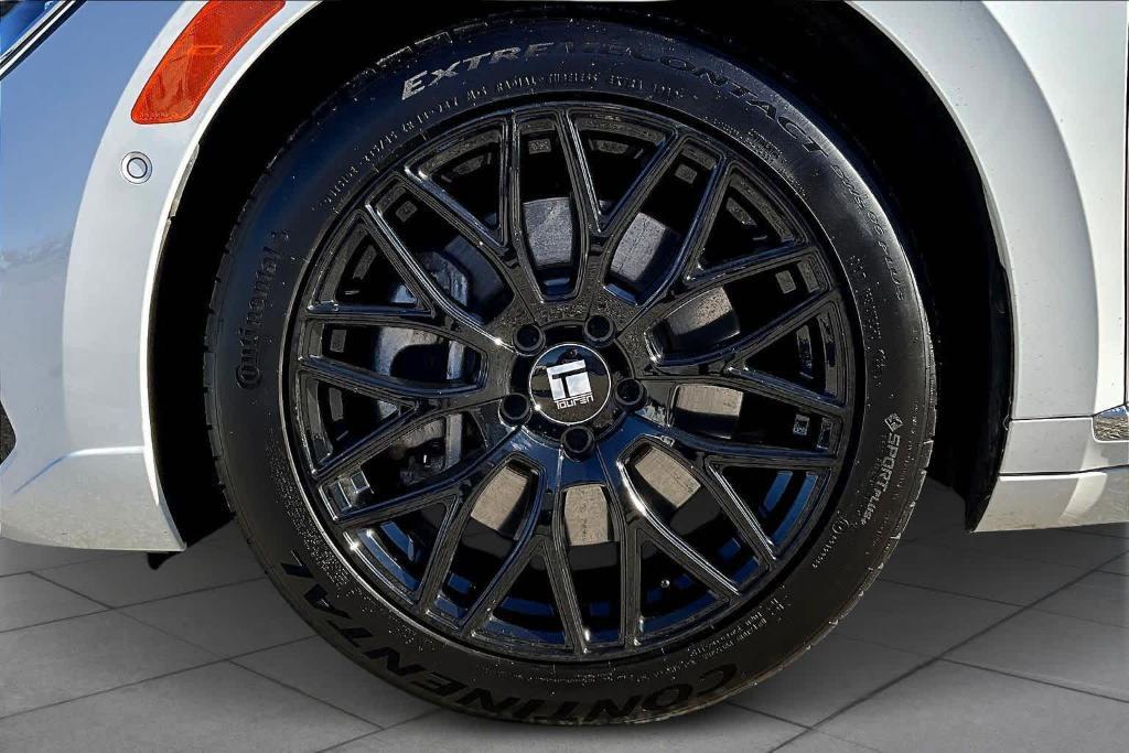 used 2023 Volkswagen Arteon car, priced at $32,793