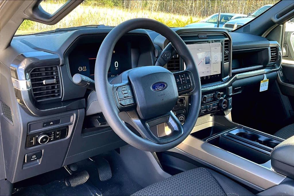 new 2025 Ford F-150 car, priced at $48,952