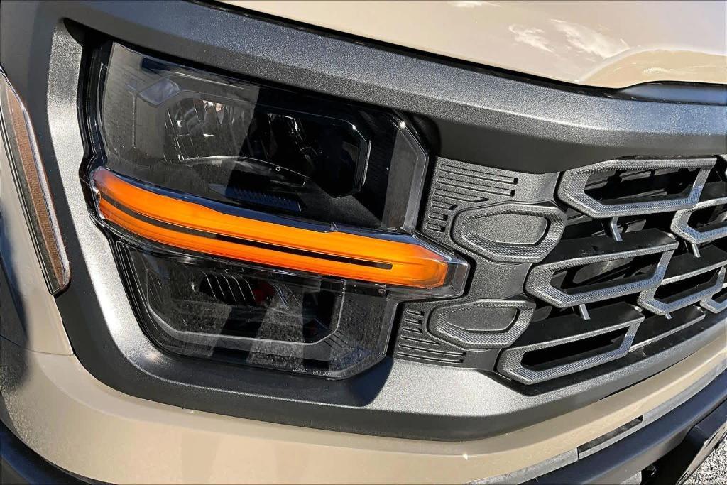 new 2025 Ford F-150 car, priced at $48,952