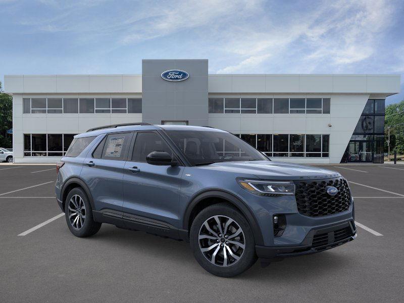new 2025 Ford Explorer car, priced at $47,652