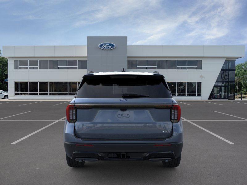 new 2025 Ford Explorer car, priced at $47,652