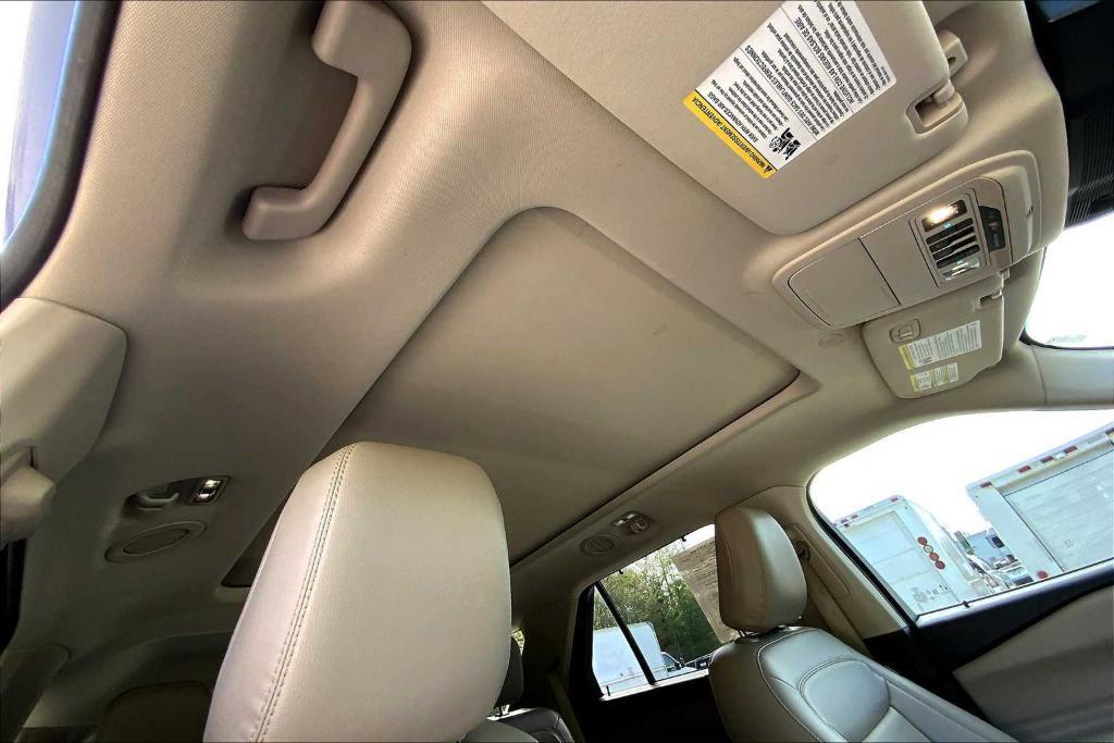 used 2021 Ford Explorer car, priced at $30,990