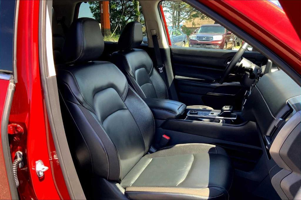 used 2022 Nissan Pathfinder car, priced at $30,960