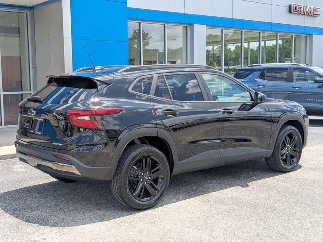 new 2025 Chevrolet Trax car, priced at $26,690