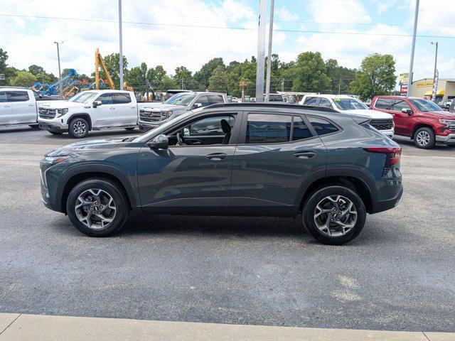new 2025 Chevrolet Trax car, priced at $25,525