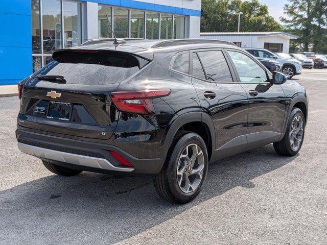 new 2025 Chevrolet Trax car, priced at $24,095
