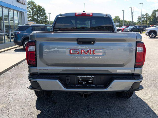 new 2025 GMC Canyon car, priced at $44,365