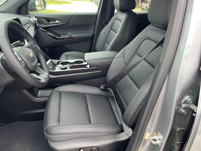 new 2026 Chevrolet Equinox car, priced at $32,085