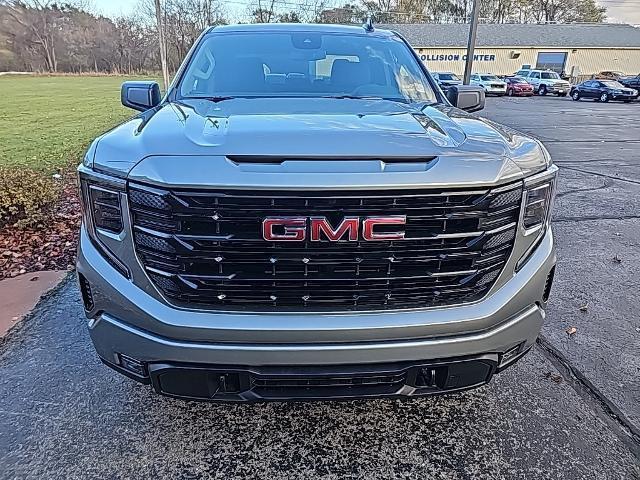 new 2025 GMC Sierra 1500 car, priced at $55,089