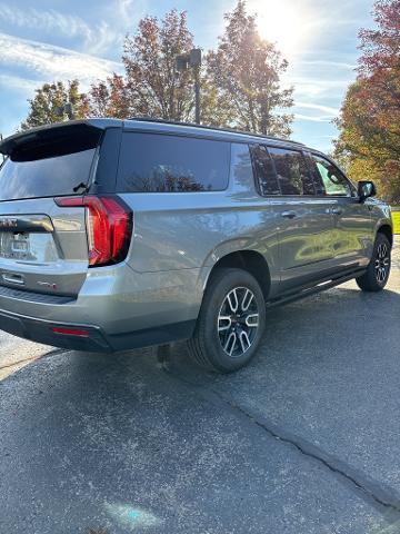 used 2023 GMC Yukon XL car, priced at $60,289