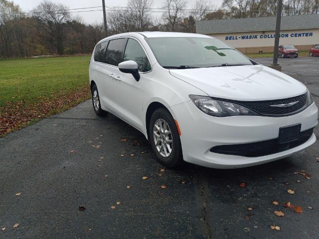 used 2022 Chrysler Voyager car