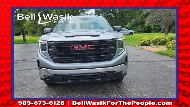 new 2024 GMC Sierra 1500 car, priced at $45,555