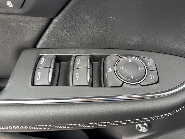 new 2025 Buick Envision car, priced at $44,288