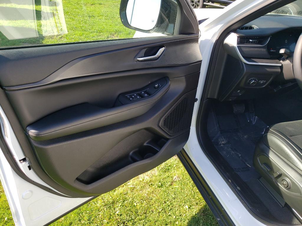 used 2024 Jeep Grand Cherokee L car, priced at $36,990