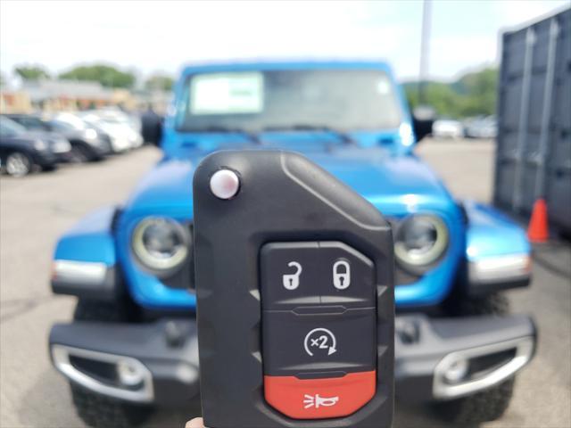 new 2025 Jeep Gladiator car, priced at $46,972