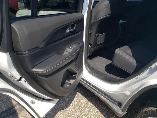 used 2023 Jeep Grand Cherokee car, priced at $28,990