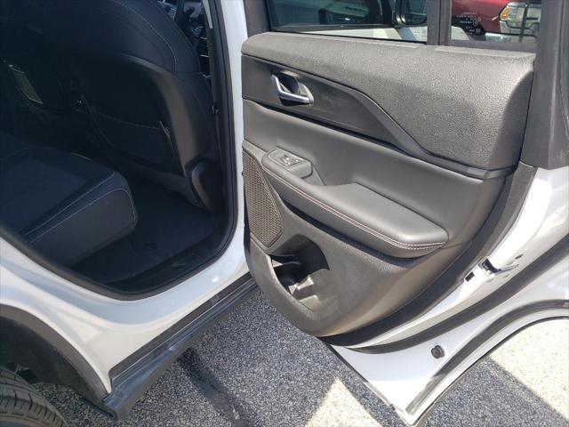 used 2023 Jeep Grand Cherokee car, priced at $28,990