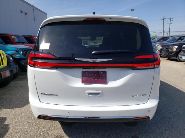 new 2024 Chrysler Pacifica car, priced at $48,370