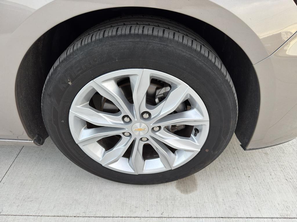 used 2024 Chevrolet Malibu car, priced at $18,490