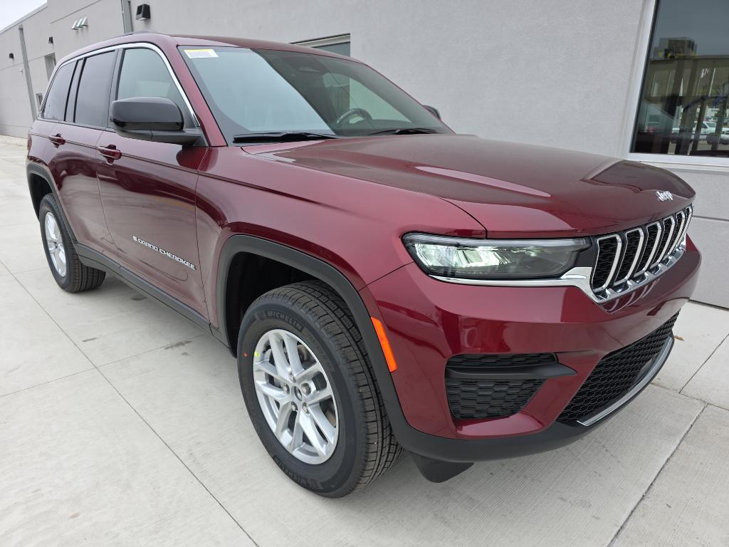 new 2025 Jeep Grand Cherokee car, priced at $45,165