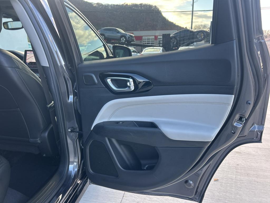 used 2022 Jeep Compass car, priced at $18,490