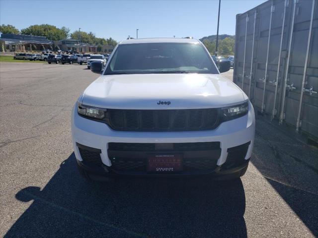 new 2024 Jeep Grand Cherokee L car, priced at $42,930