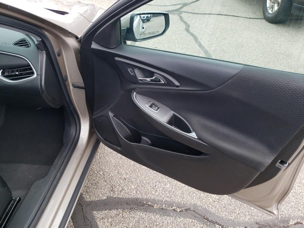 used 2024 Chevrolet Malibu car, priced at $18,250