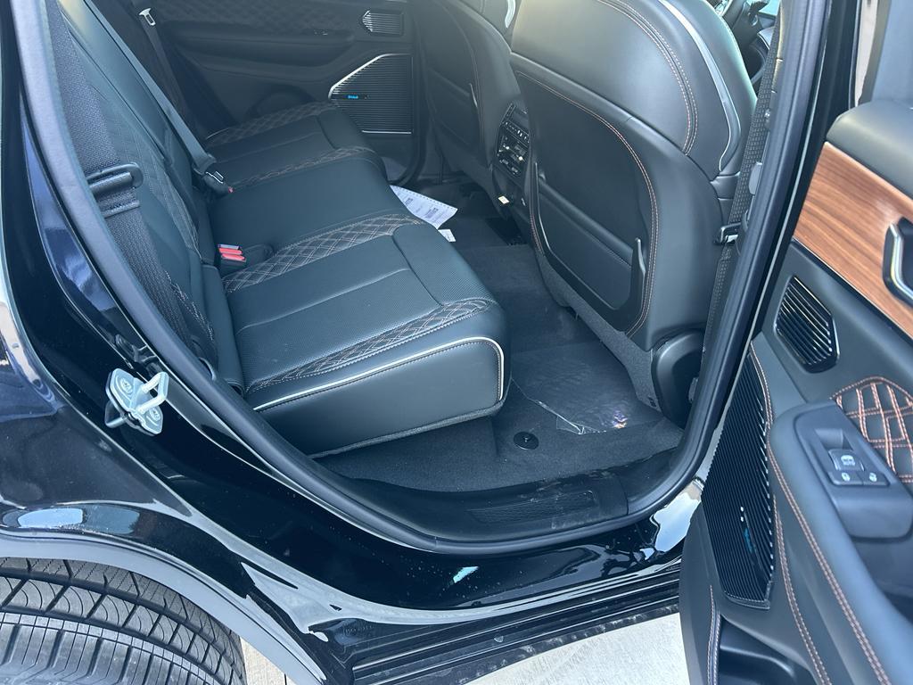 new 2025 Jeep Grand Cherokee car, priced at $65,675