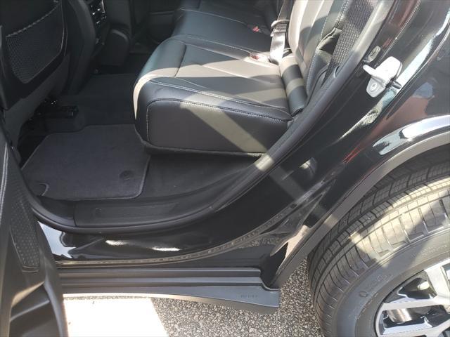 new 2025 Jeep Grand Cherokee car, priced at $46,141