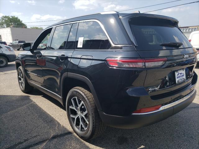 new 2025 Jeep Grand Cherokee car, priced at $46,141