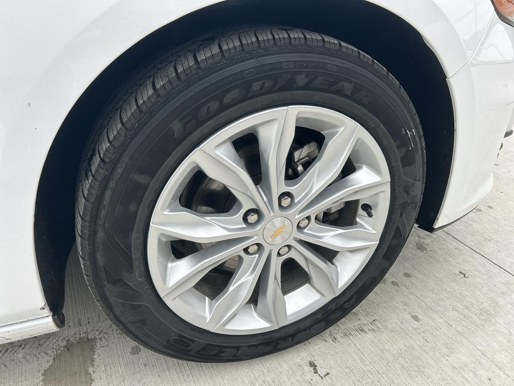 used 2024 Chevrolet Malibu car, priced at $18,550