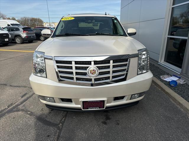 used 2013 Cadillac Escalade EXT car, priced at $23,990