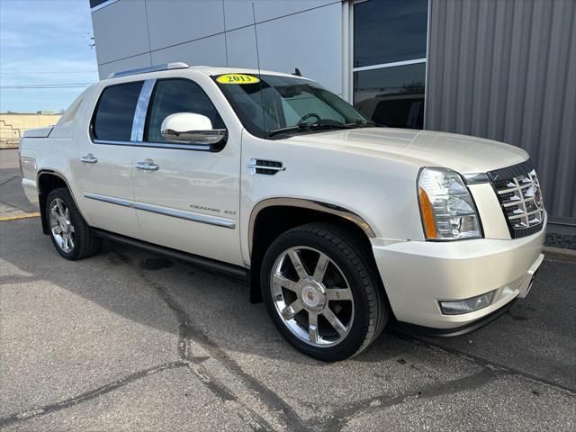 used 2013 Cadillac Escalade EXT car, priced at $23,990