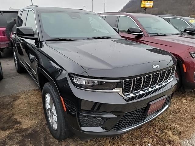 new 2025 Jeep Grand Cherokee car, priced at $40,965