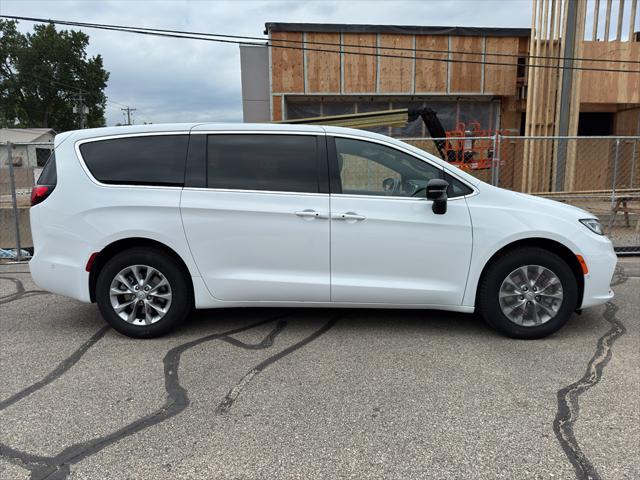 new 2025 Chrysler Pacifica car, priced at $43,753