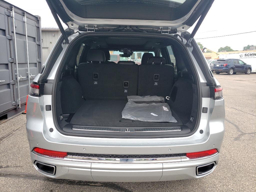 new 2025 Jeep Grand Cherokee car, priced at $53,580